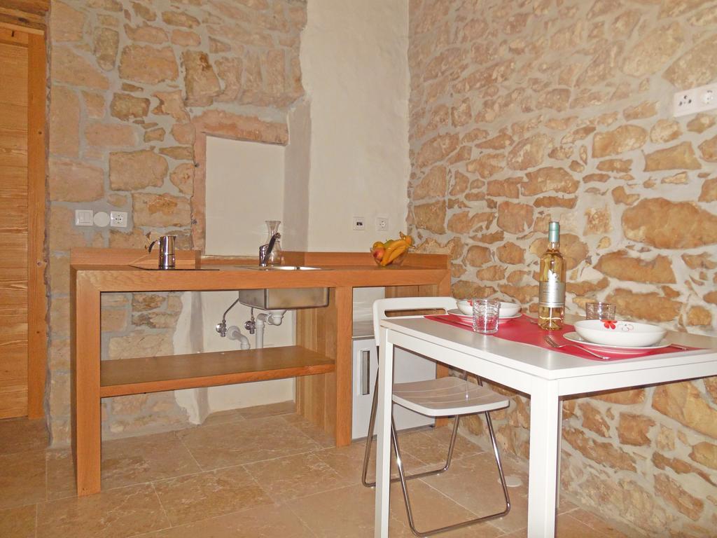Stone House Apartments Brtonigla Esterno foto