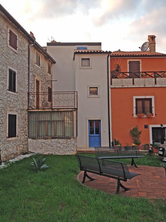 Stone House Apartments Brtonigla Esterno foto